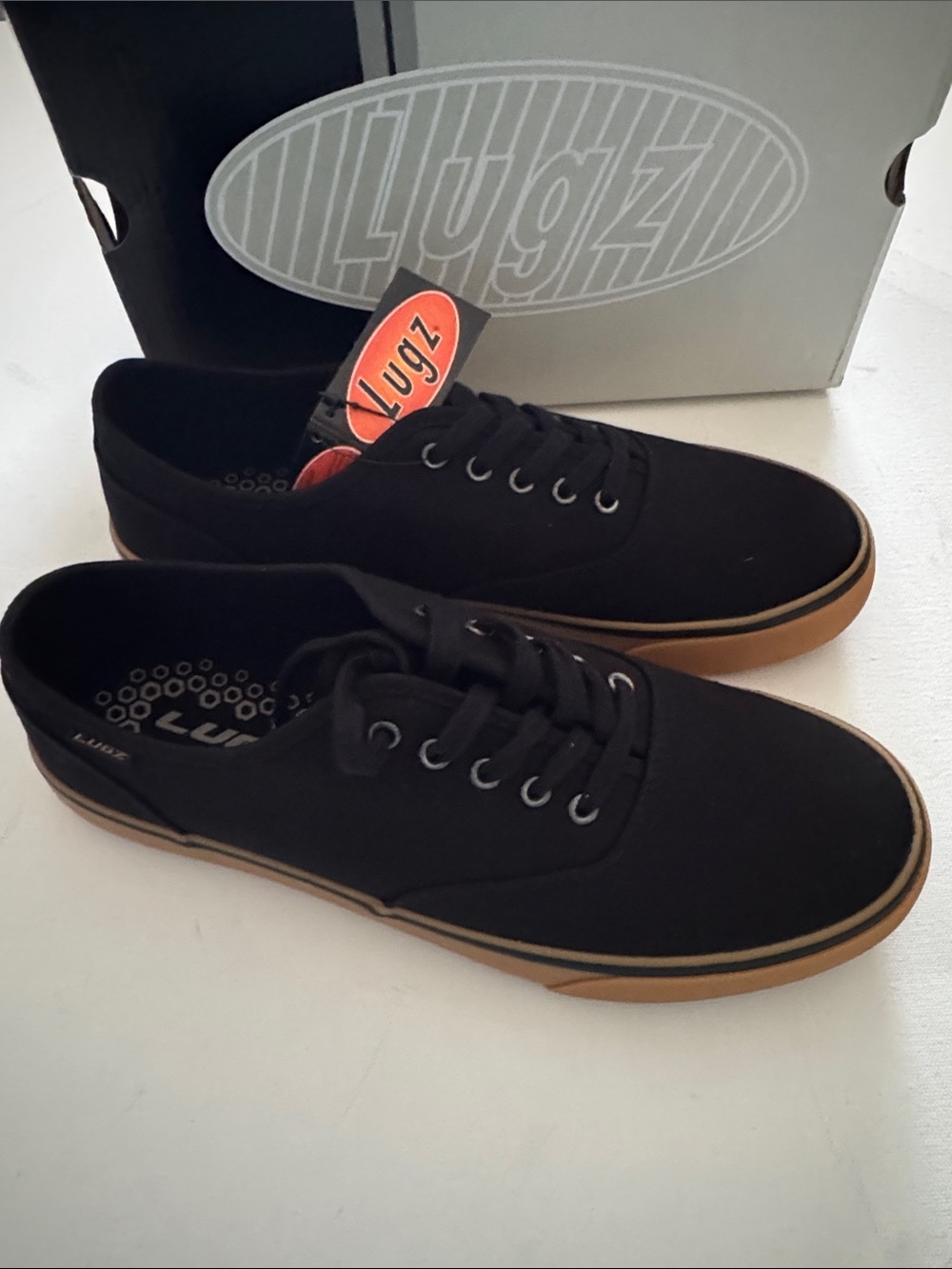 Black Canvas Shoes Mens 9 Lugz